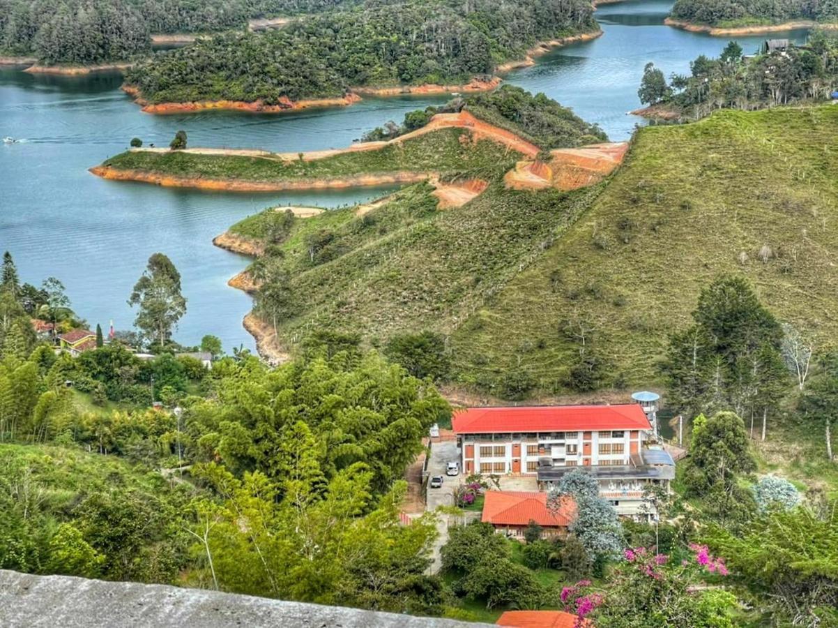 Piedra Del Penol Hotel Guatapé Exterior photo